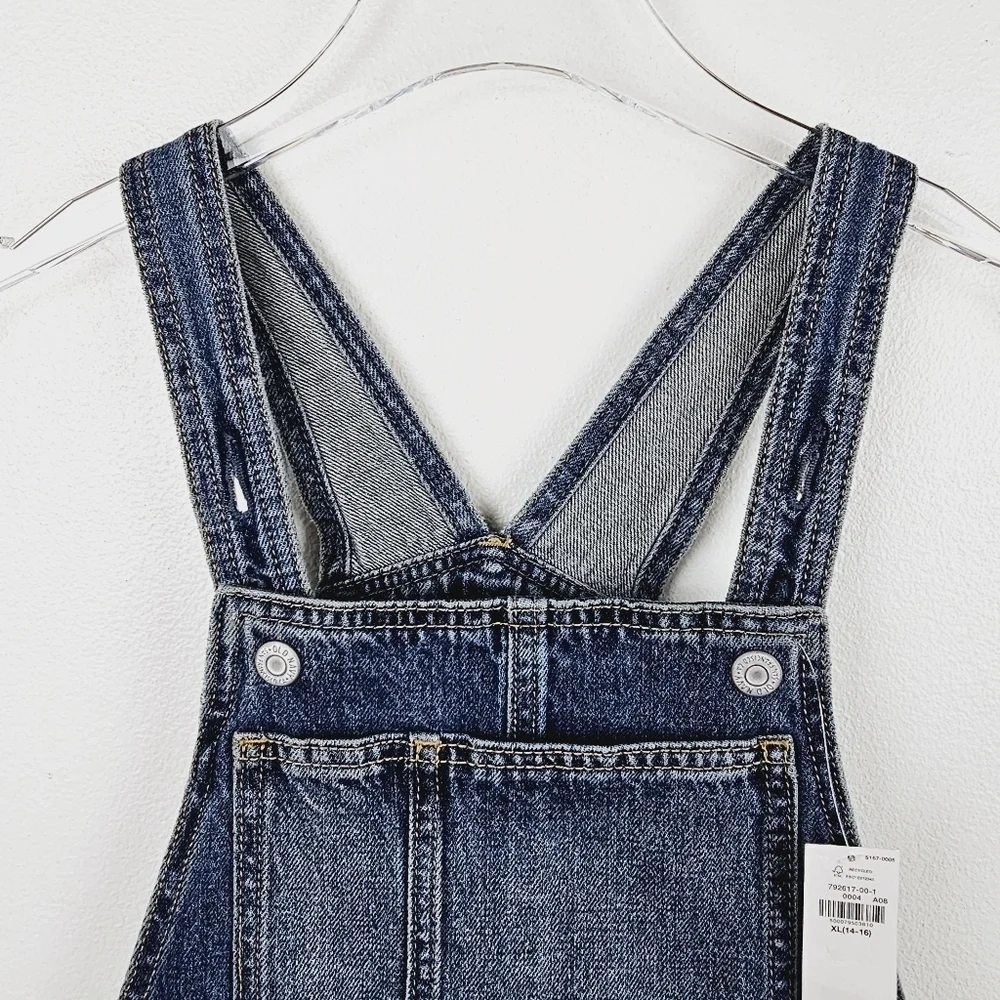 Old Navy #792617 Girl's Distressed Denim Shortalls NWT, size XL (14-16)